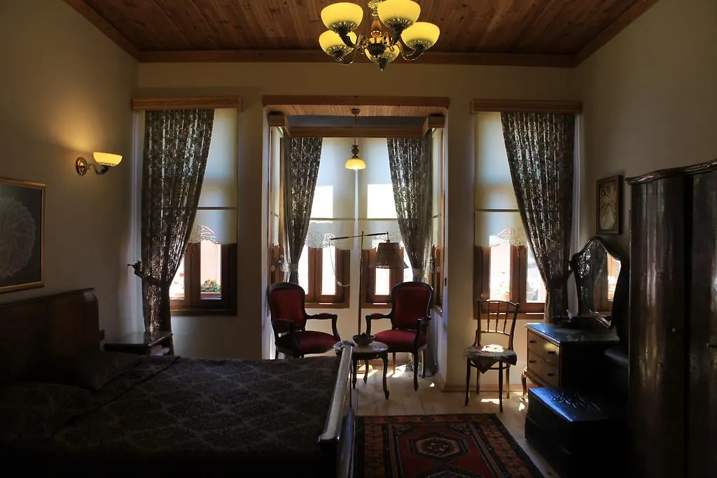 Tom Square Boutique Hotel Istanbul 2*,